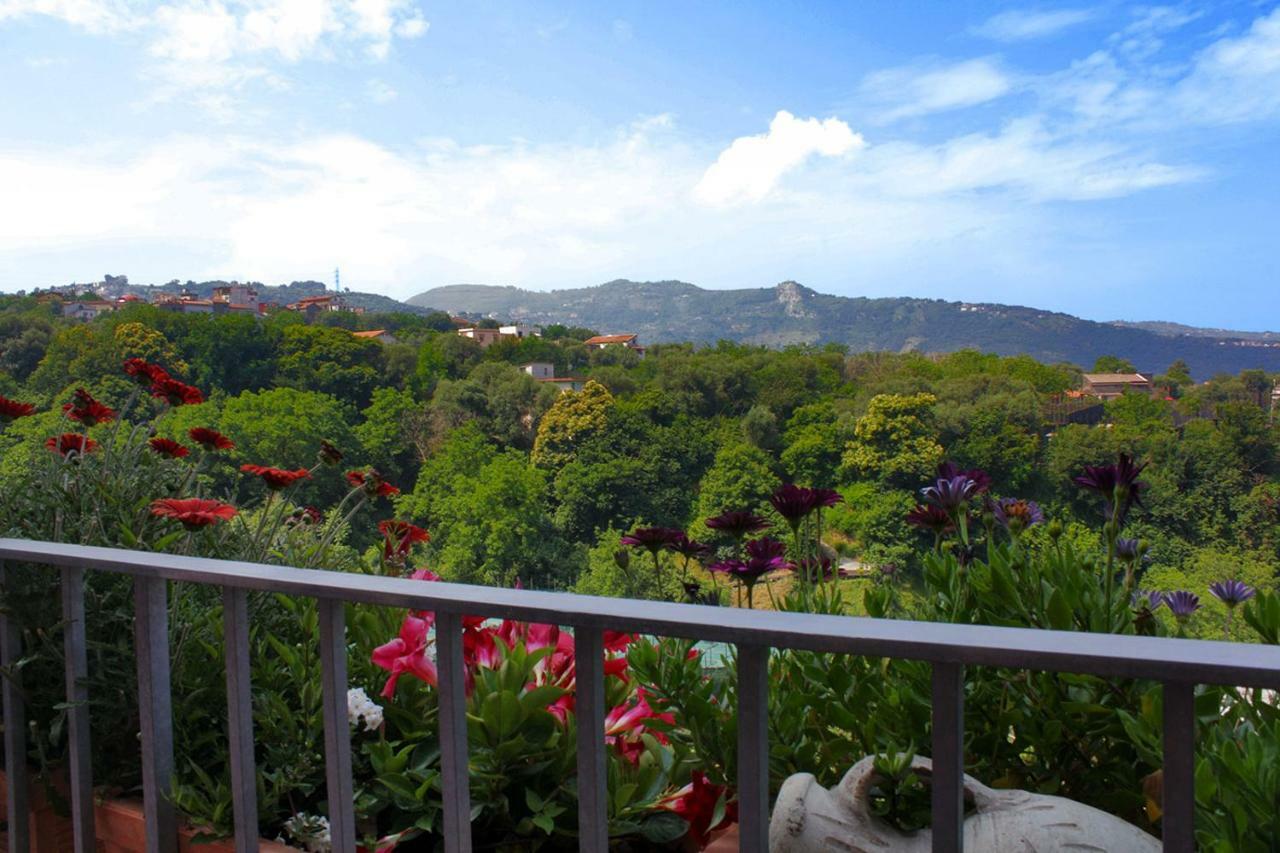 Chez Chantal Bed & Breakfast เมตา ภายนอก รูปภาพ